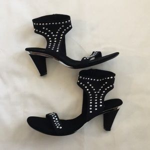 Fabulous dress shoe/sandal. Brand New ONEX